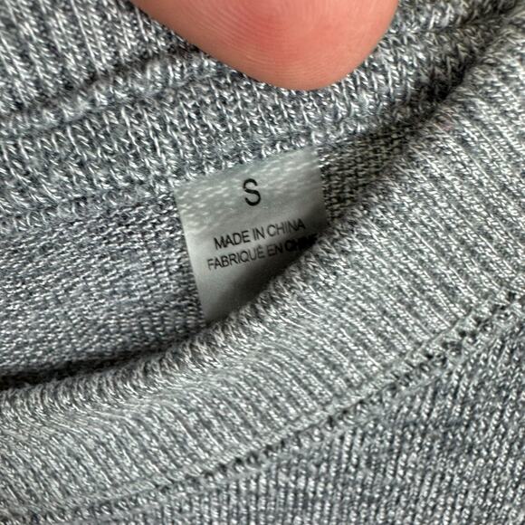 Tahari Gray Long Sleeve Ruffled Long Sleeve Tight Knit Pullover Sweater Size S - Picture 6 of 8